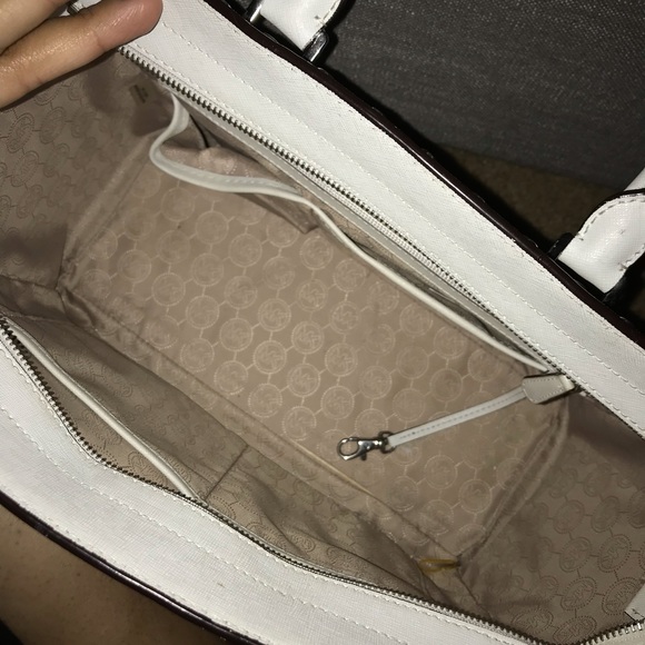 ❌❌❌SOLD❌❌❌. White Michael Kors - Picture 8 of 8